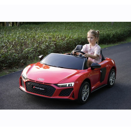 24Volt AUDI R8 Painting Red under License